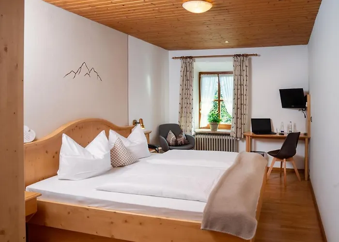 Vendégház Land Wirtschaft Hoess 3*